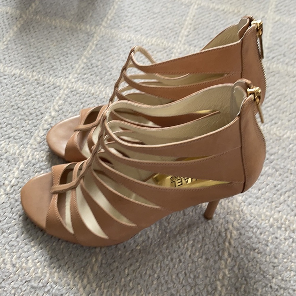 NWOT Michael by Michael Kors Mavis Sandal - Picture 5 of 5